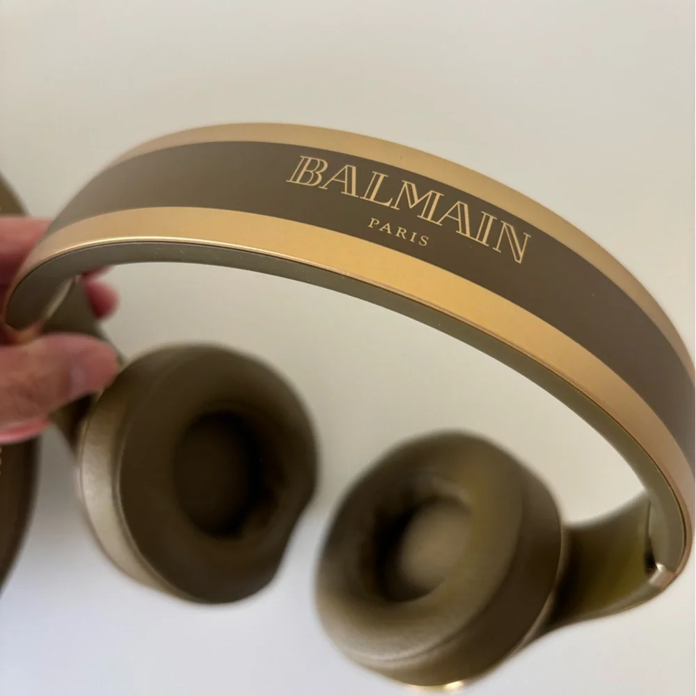 Balmain x Beats by Dre Studio3 Wireless Headphones - Gold and Olive - Picture 2 of 7